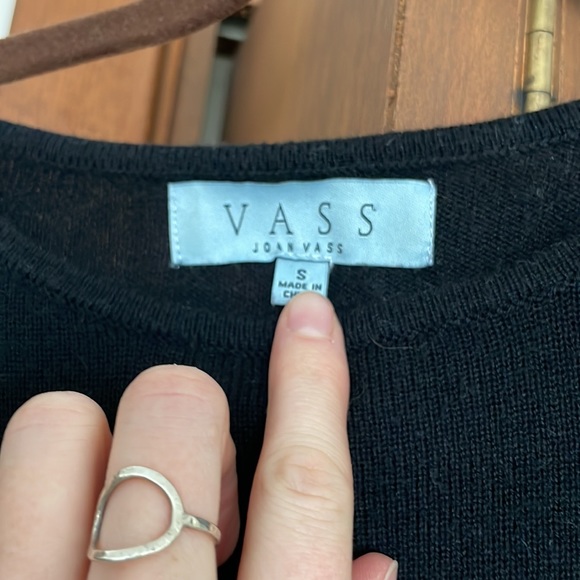 Tunic - Picture 2 of 3